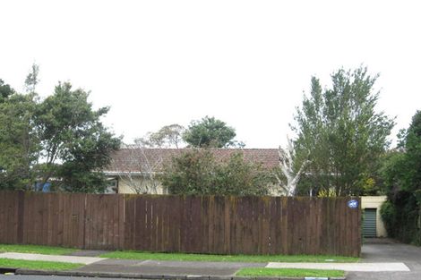 Photo of property in 120 Pigeon Mountain Road, Half Moon Bay, Auckland, 2012