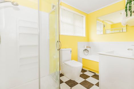 Photo of property in 12 Stephen Street, Johnsonville, Wellington, 6037