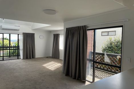 Photo of property in 2/14 Rakaia Rise, Clover Park, Auckland, 2019