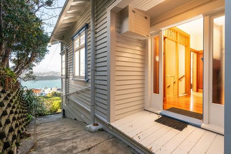 Photo of property in 43 Kainui Road, Hataitai, Wellington, 6021