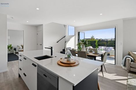 Photo of property in 33 Jutland Road, Pukekohe, 2120