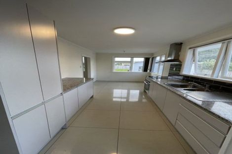 Photo of property in 3 Mcdivitt Street, Manurewa, Auckland, 2102