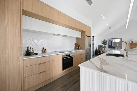 Photo of property in 9 Rose Leigh Drive, Cambridge, 3434