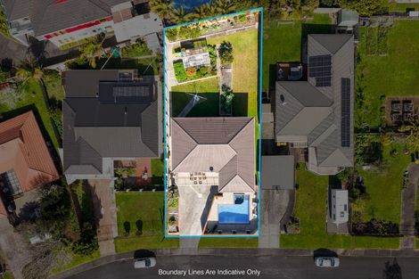 Photo of property in 5 Tanoa Place, Glendene, Auckland, 0602