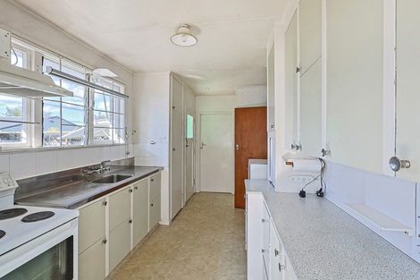Photo of property in 23 Upham Street, Havelock North, 4130