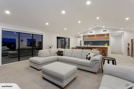 Photo of property in 75 The Esplanade, Pegasus, 7612