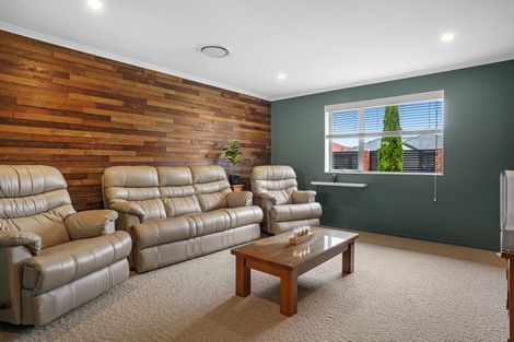 Photo of property in 41 Pegasus Main Street, Pegasus, 7612