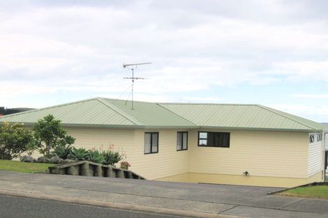 Photo of property in 17 Katene Place, Snells Beach, 0920