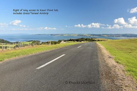 Photo of property in 9 Te Wairoa Lane, Tinopai, Matakohe, 0593