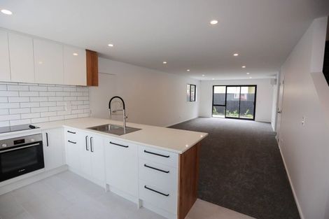 Photo of property in 37b Centennial Avenue, Riccarton, Christchurch, 8041