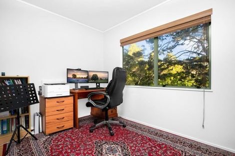Photo of property in 1/24 Capilano Place, Glenfield, Auckland, 0629