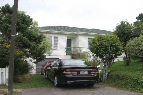 Photo of property in 12 South Street, Tawa, Wellington, 5028