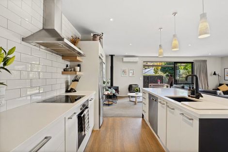 Photo of property in 12 Warbler Lane, Albert Town, Wanaka, 9305