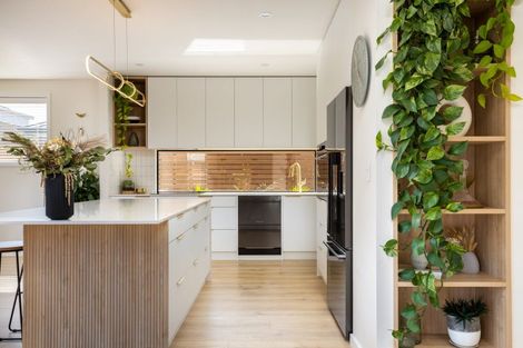 Photo of property in 7 Te Ara O Ngakeiha, Fitzroy, New Plymouth, 4312