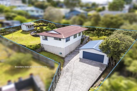 Photo of property in 37 Clyma Place, Massey, Auckland, 0614