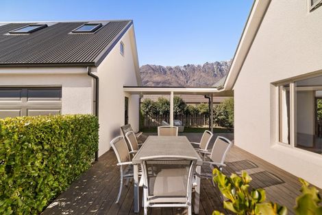 Photo of property in 34 Copper Beech Avenue, Frankton, Queenstown, 9300