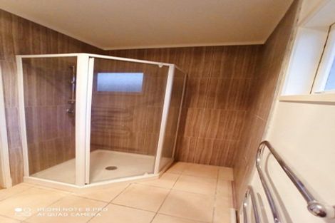 Photo of property in 12 Colwill Road, Massey, Auckland, 0614