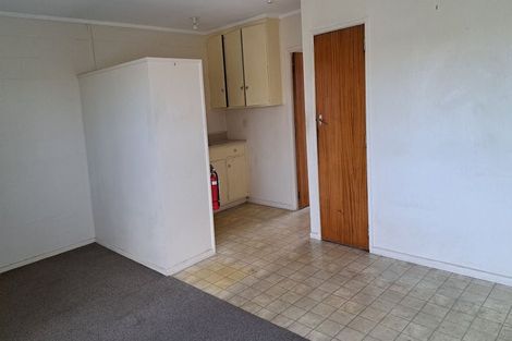 Photo of property in 16 First Avenue, Avenues, Whangarei, 0110