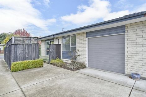 Photo of property in 1/9 Valecrest Avenue, Parklands, Christchurch, 8083