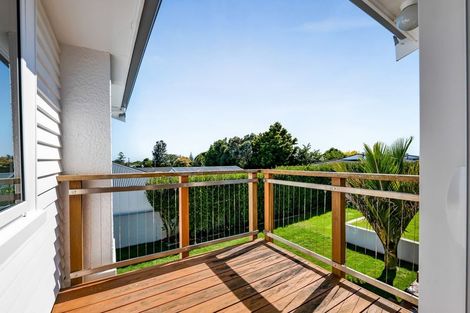 Photo of property in 185 Mangorei Road, Merrilands, New Plymouth, 4312