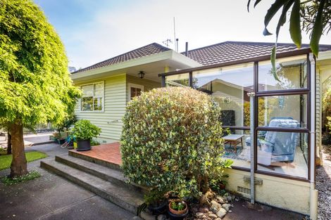 Photo of property in 234 Victoria Avenue, Hokowhitu, Palmerston North, 4410