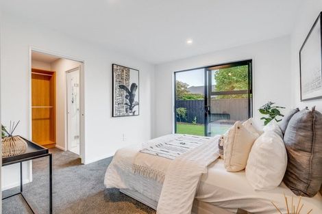 Photo of property in 26b Middlepark Road, Sockburn, Christchurch, 8042