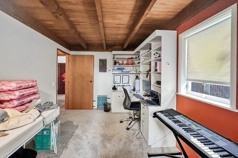 Photo of property in 131 Kings Crescent, Hutt Central, Lower Hutt, 5010