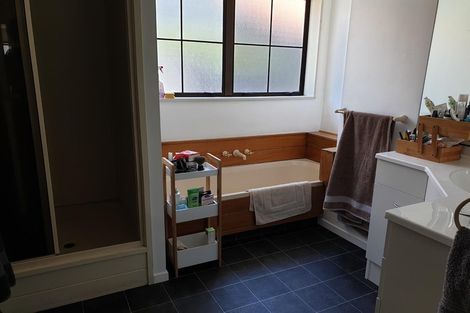 Photo of property in 1/5 Birdwood Road, Waterloo, Lower Hutt, 5011