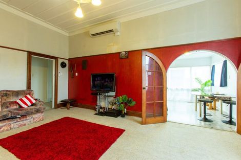 Photo of property in 7 Hospital Street, Dannevirke, 4930