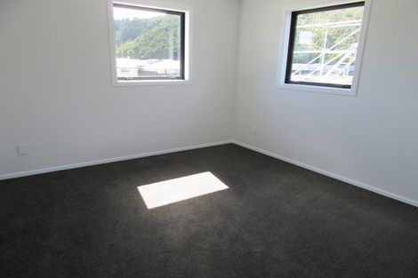 Photo of property in 54 Mawai Hakona Drive, Wallaceville, Upper Hutt, 5018