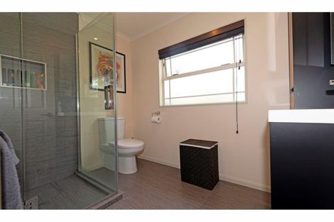 Photo of property in 3 Cognac Place, Henderson, Auckland, 0612