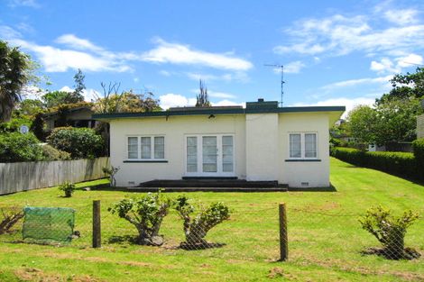 Photo of property in 38 Matakatia Parade, Matakatia, Whangaparaoa, 0930