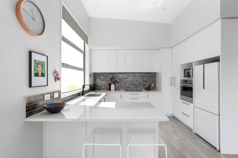 Photo of property in 14 Hugo Way, Papamoa Beach, Papamoa, 3118