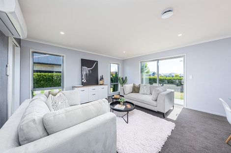 Photo of property in 2 Navy Loop, Rolleston, 7614