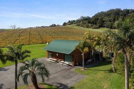 Photo of property in 460 Matakana Road, Warkworth, 0985