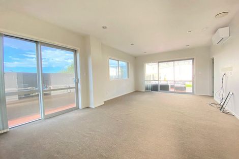 Photo of property in 24 Pencaitland Drive, Flat Bush, Auckland, 2019