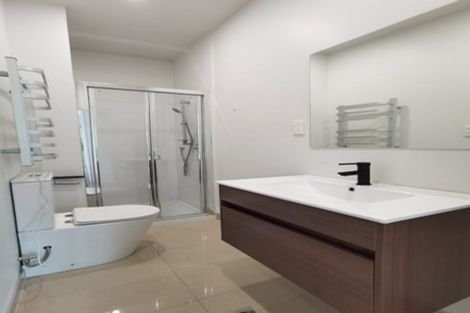 Photo of property in 7/14b Kaponga Crescent, New Lynn, Auckland, 0600