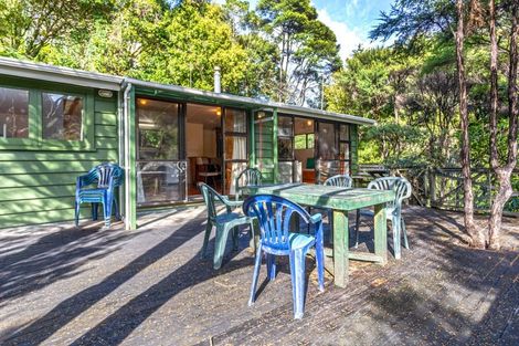 Photo of property in 9 Adlor Hill Road, Port Charles, Coromandel, 3584