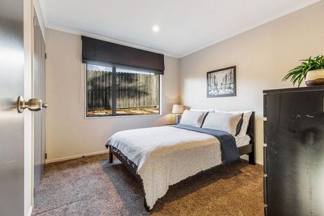 Photo of property in 87 Te Wharau Drive, Greenhithe, Auckland, 0632