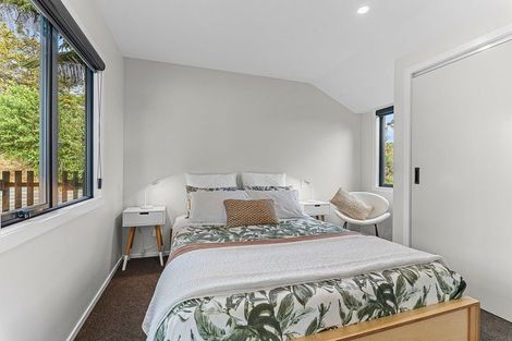 Photo of property in 120 Mangorei Road, Merrilands, New Plymouth, 4312