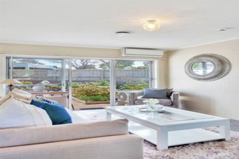 Photo of property in 2/37 Oriana Avenue, Lynfield, Auckland, 1042