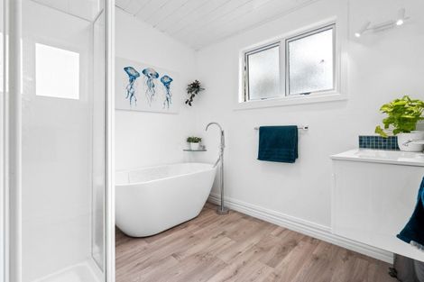 Photo of property in 57 Brooklyn Road, Carterton, 5713