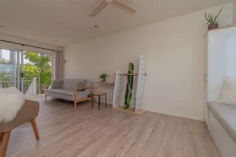 Photo of property in 1/72l Kitchener Road, Milford, Auckland, 0620