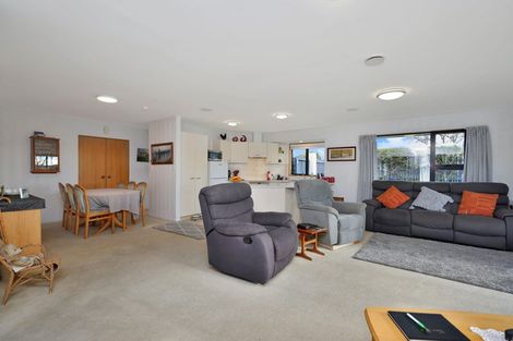 Photo of property in 21 Mona Square, Ashburton, 7700