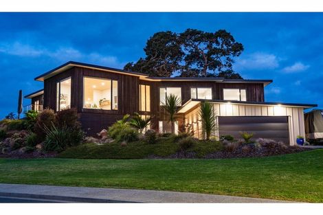 Photo of property in 140 Estuary Drive, Mangawhai Heads, Mangawhai, 0505
