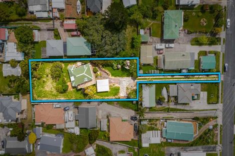 Photo of property in 52 Beaubank Road, Kelston, Auckland, 0602