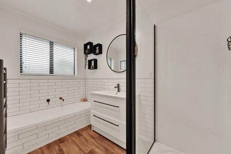 Photo of property in 11 Birchs Road, Prebbleton, 7604