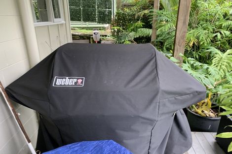 Photo of property in 14 Sackville Street, Fitzroy, New Plymouth, 4312