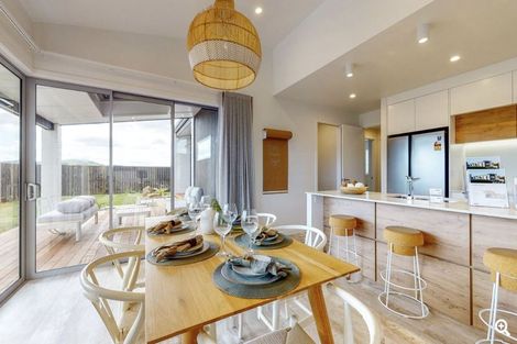 Photo of property in 7 Awatea Drive, Whitianga, 3510