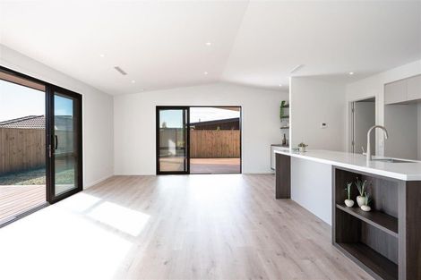 Photo of property in 32 Greenway Crescent, Hope, Richmond, 7020